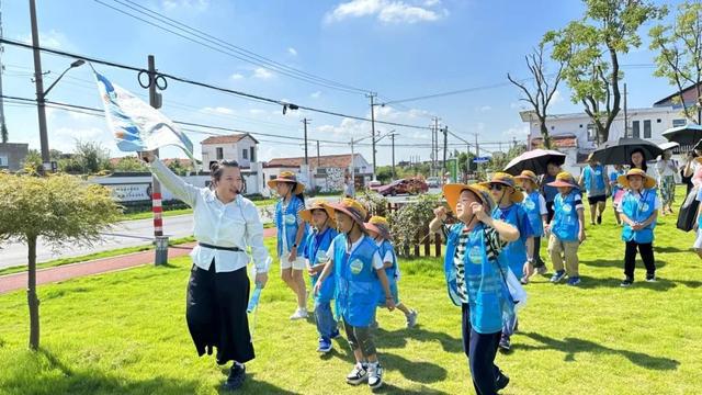 “四季水乡儿童友好独立营”项目入选“2024上海市儿童参与优秀案例”→(图3)