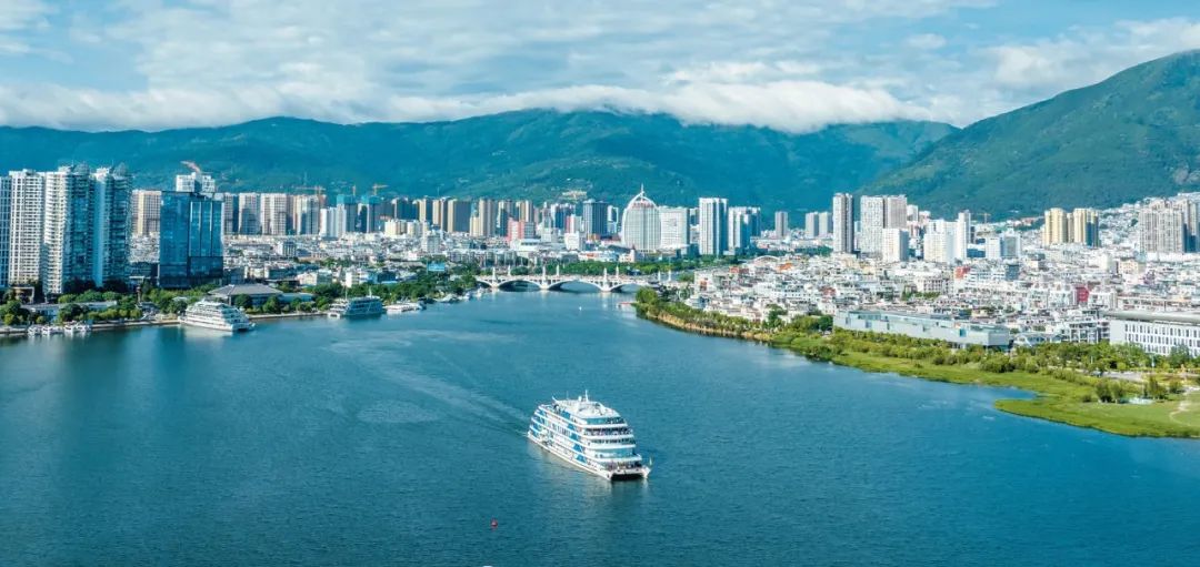 習近平與美麗中國建設丨“一定要把洱海保護好”——雲南省大理州干部群眾訪談錄(图9)