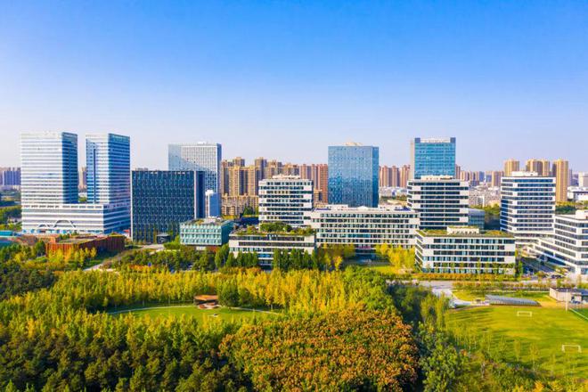 2025 西咸新区：产业大跨越科技生态共繁荣(图2)
