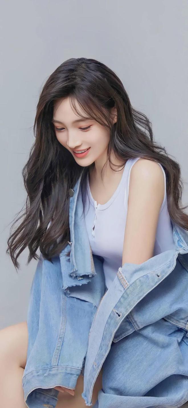 《哺乳期的女老板》V(图1)