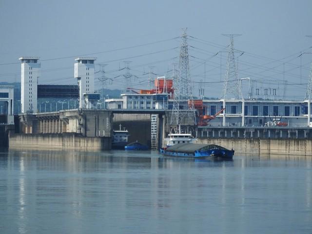 三峡大坝建成18年竟已经淤积20亿吨泥沙！最终会导致什么后果(图7)