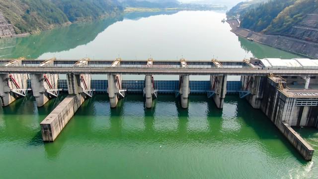三峡大坝建成18年竟已经淤积20亿吨泥沙！最终会导致什么后果(图11)