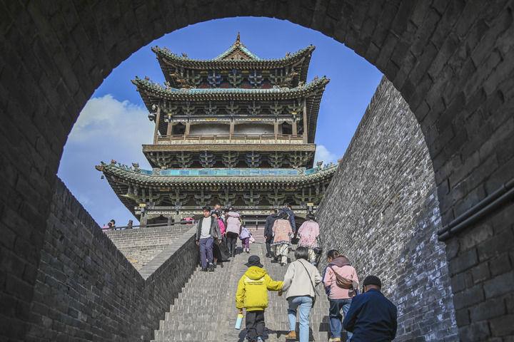 走出一条中国特色城市发展道路——以习近平同志为核心的党中央引领城市工作纪实(图8)