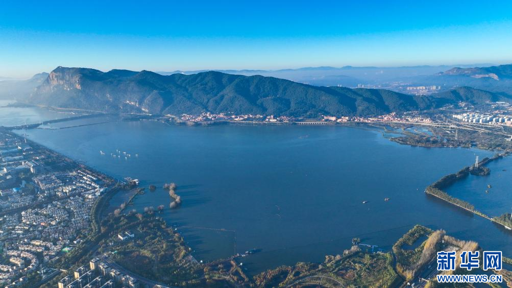 滇池“藻水共治”平台成效显著_新华网(图2)