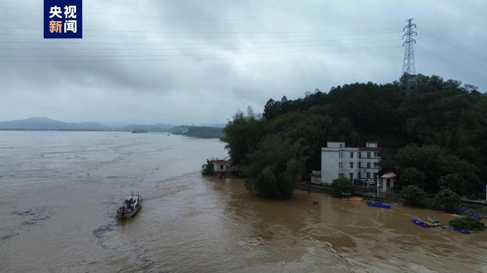 西藏河湖生态持续向好