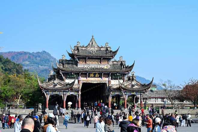 新闻多一点 都江堰：千年水利工程守护天府安澜(图4)