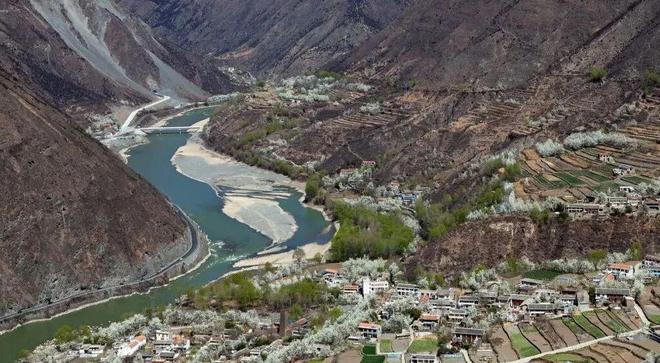 引大济岷：穿越川蜀群山的水脉传奇(图7)