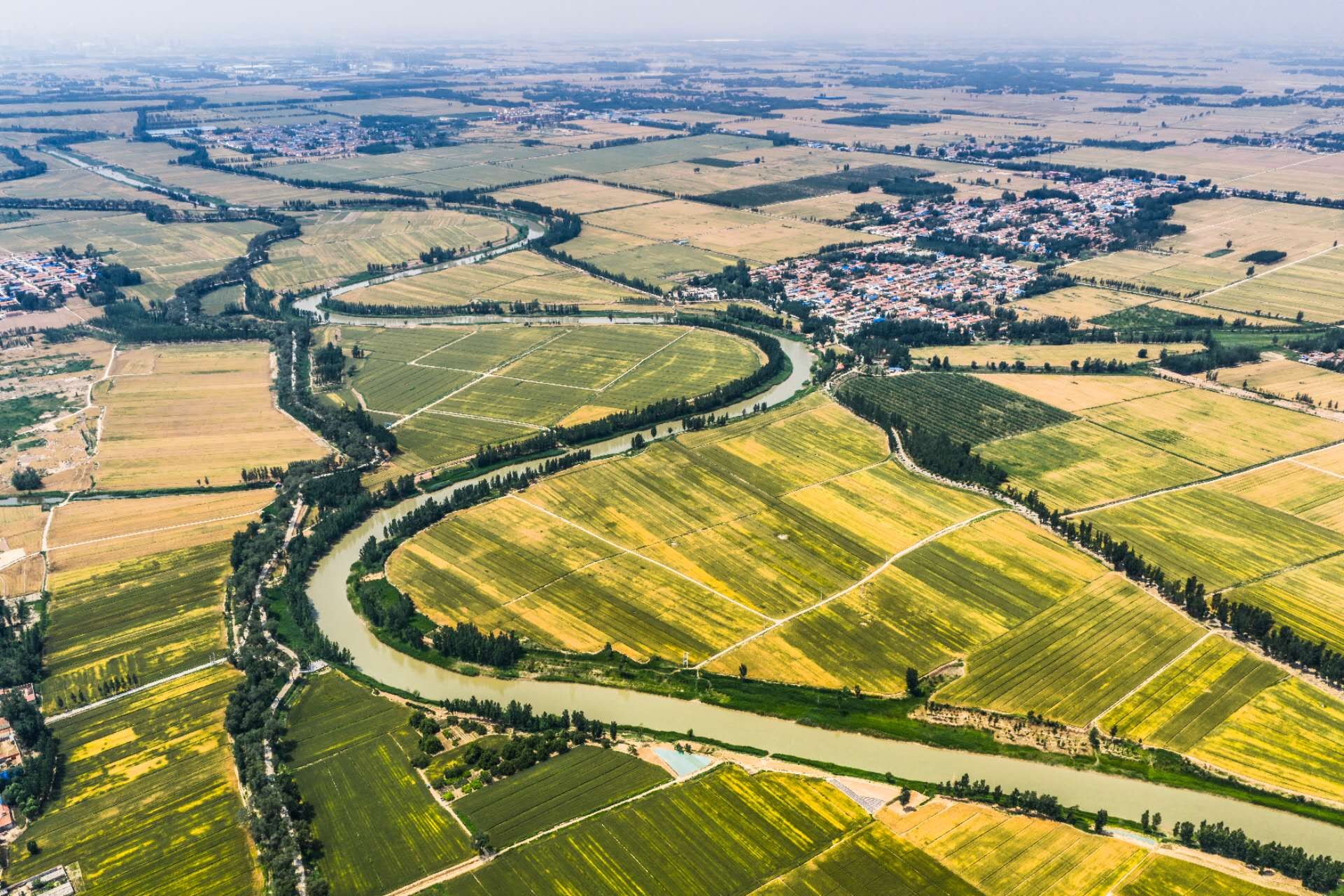 水清岸綠、魚翔淺底 江河治理交出“綠色答卷”(图1)