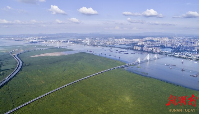 省级党报朋友圈丨潮涌中游 乘势争先(图2)