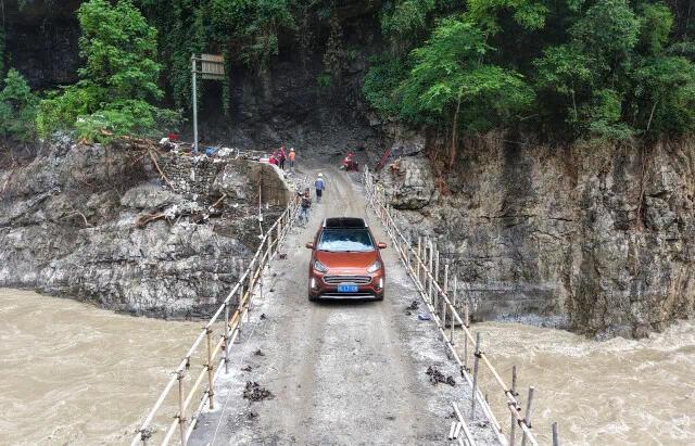 众志成城筑防线风雨同舟护家园——湖南全力开展防汛抢险救援纪实(图10)